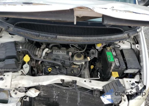 2006 Chrysler Town & Country Touring из США, поврежденный, VIN 2A4GP54L86R617442